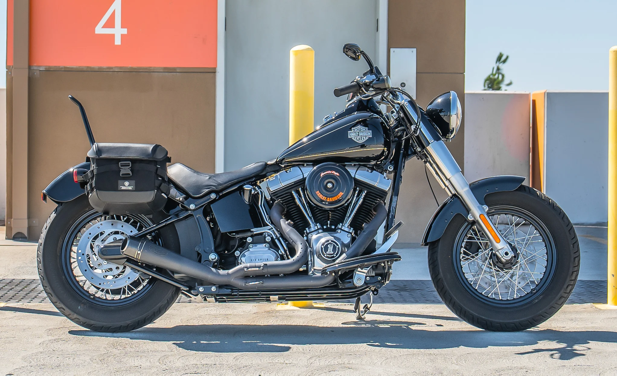 10L - Incognito Quick Mount Small Harley Softail Slim FLS Solo Saddlebag (Right Only) - Image 2