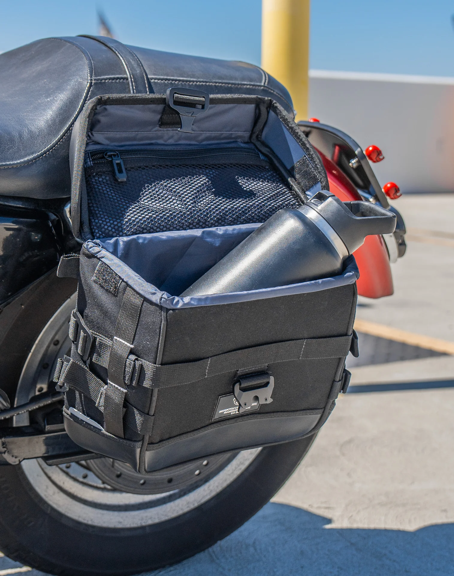 10L - Incognito Quick Mount Small Solo Motorcycle Saddlebag (Left Only) for Harley Sportster 883 Custom XL883C/XLH883C - Image 6