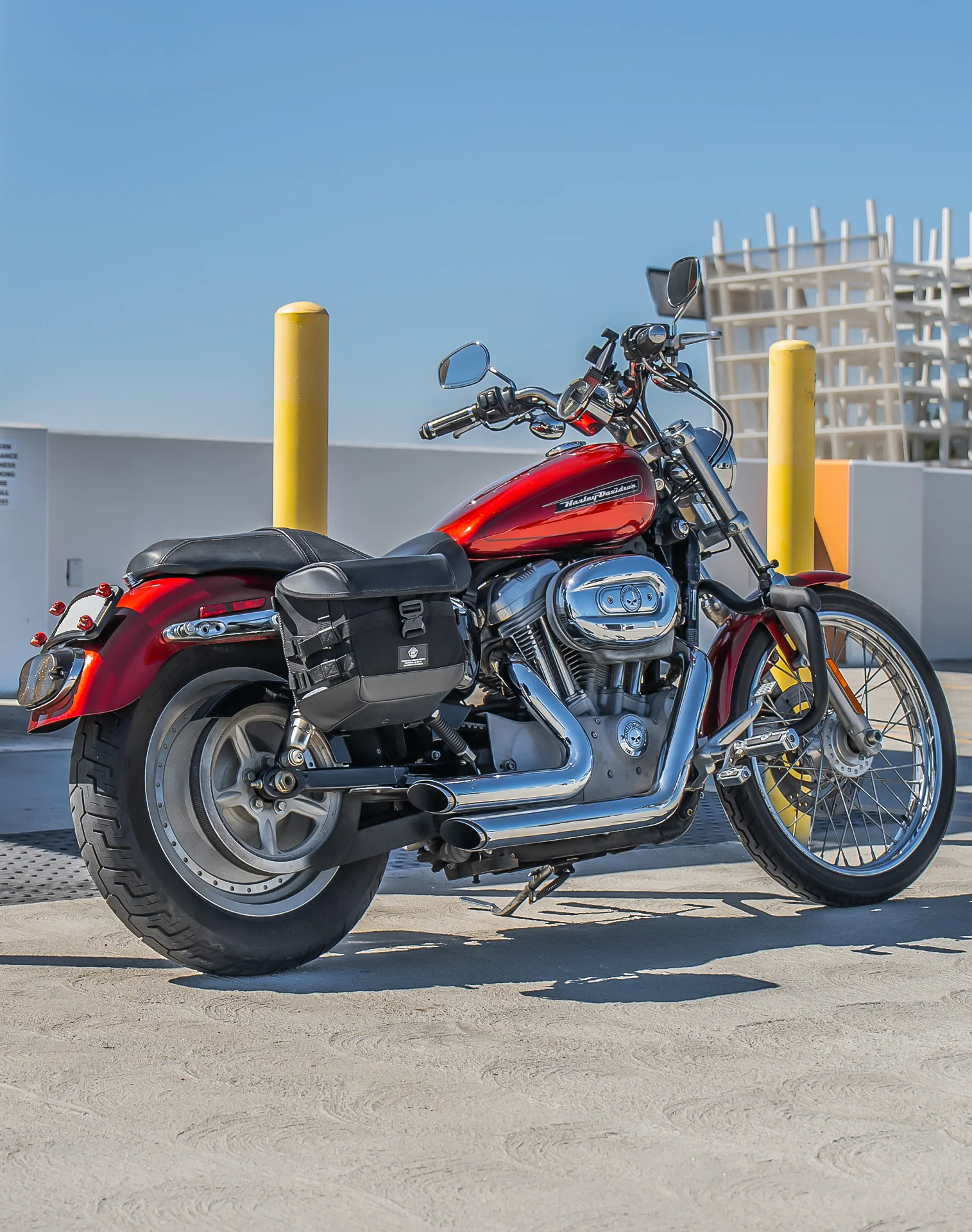10L - Incognito Quick Mount Small Solo Motorcycle Saddlebag (Right Only) for Harley Sportster 883 Custom XL883C/XLH883C - Image 3
