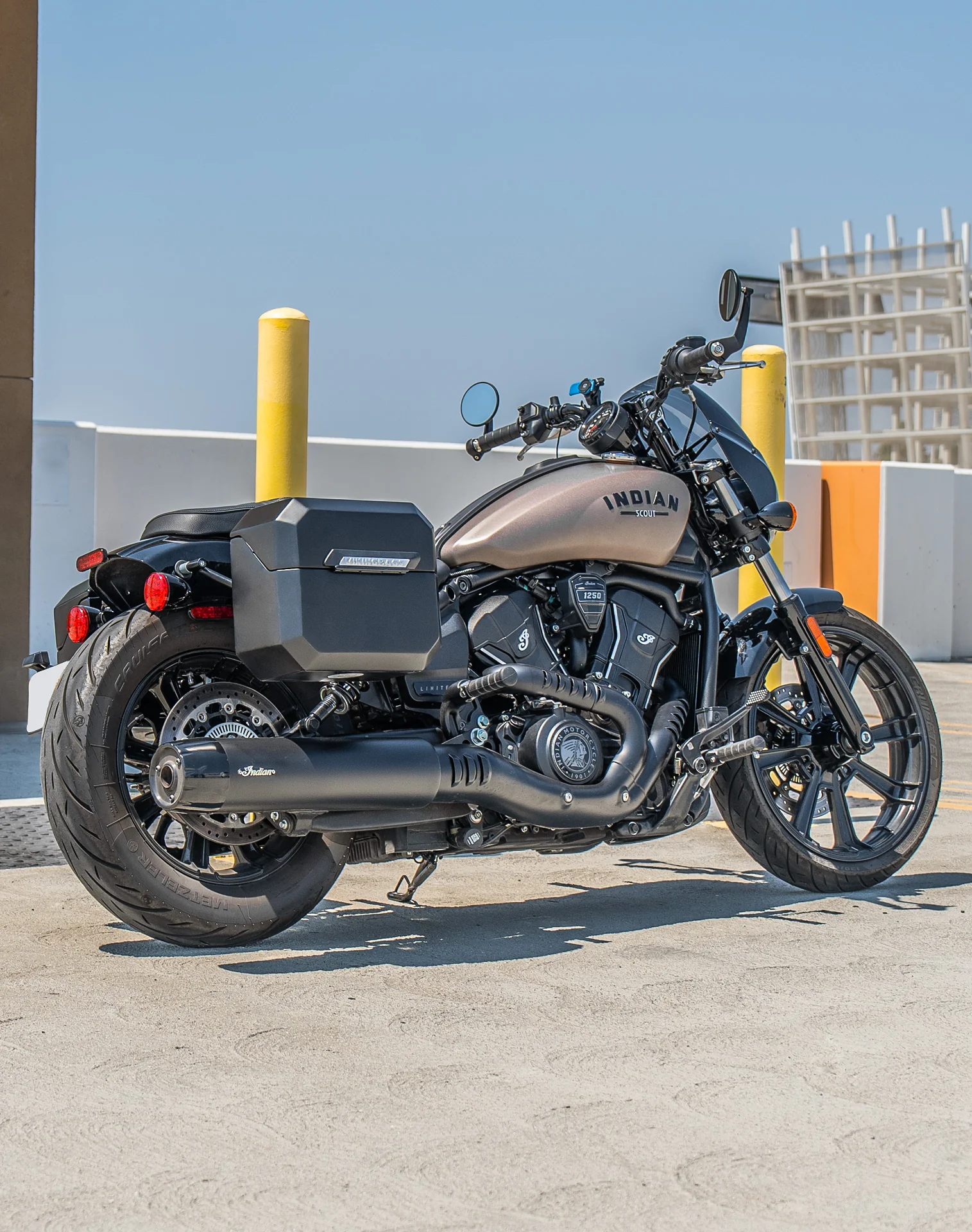 20L - Outlaw Quick-Mount Small 2025+ Indian Sport Scout Matte Hard Saddlebags - Image 3
