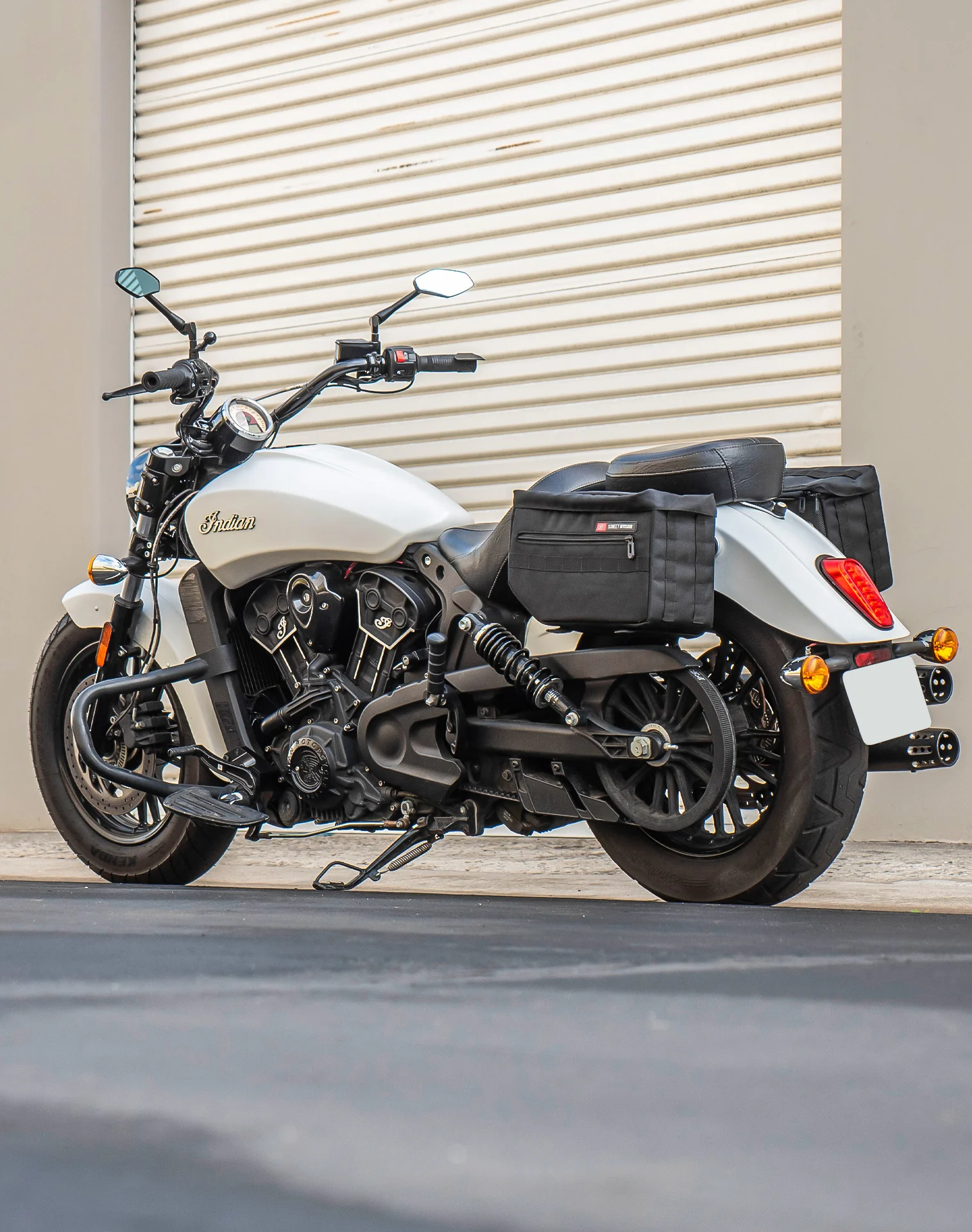 18L - Patriot Medium Indian Scout Sixty Motorcycle Throw Over Saddlebags - Image 3