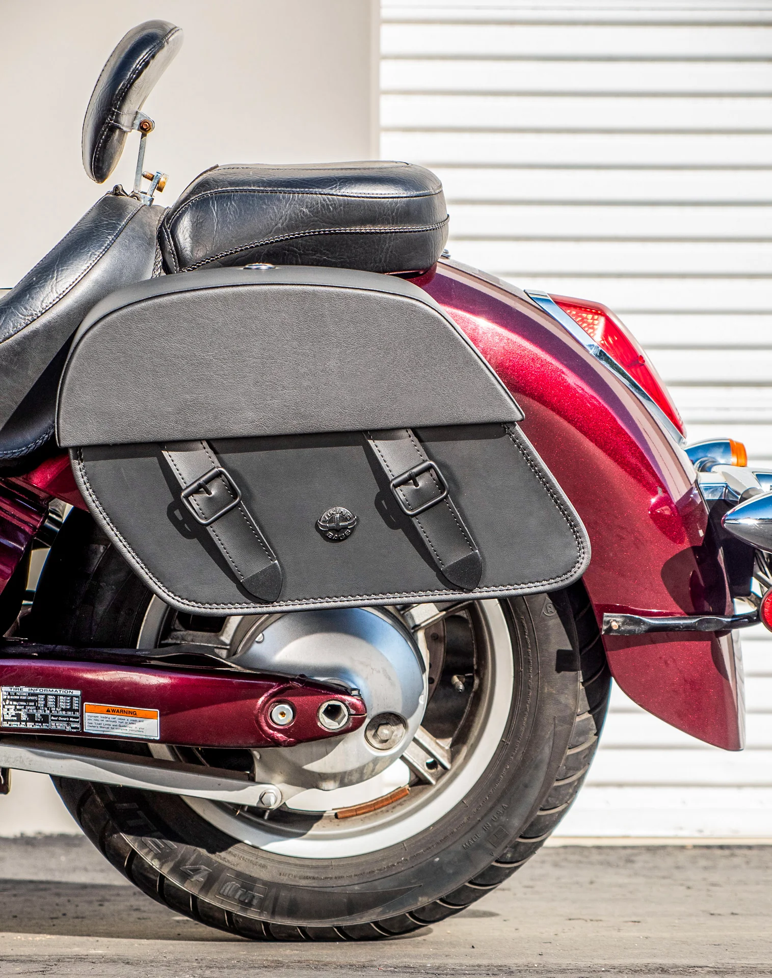 28L - Baelor Medium Hard Mount Honda VT1300CT Interstate Leather Saddlebags - Image 4