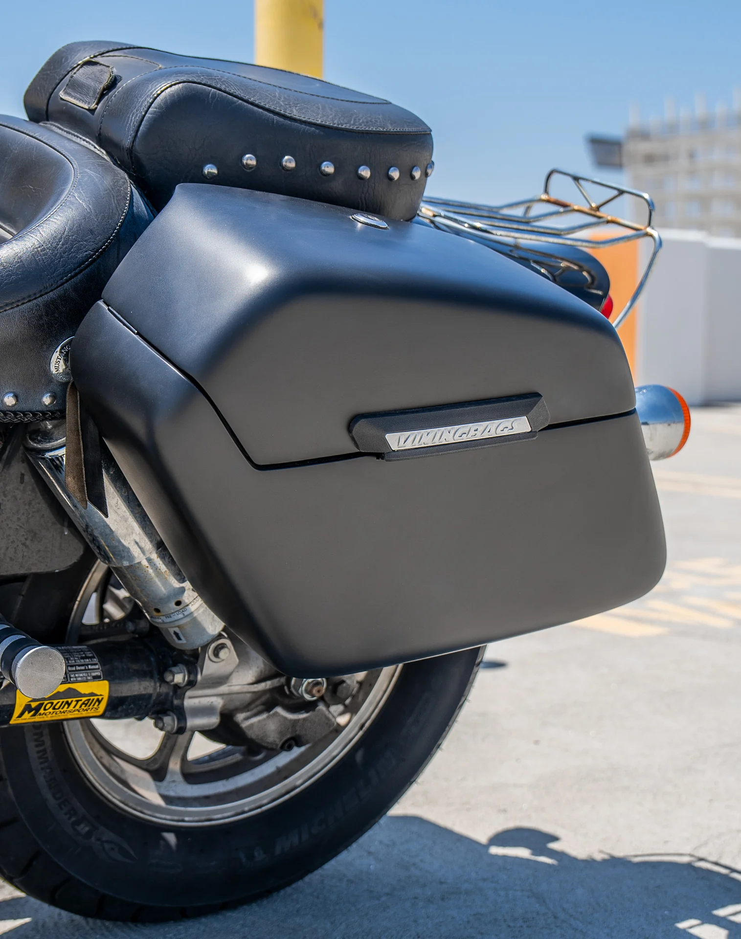 38L - Baldur XL Shock Cut-Out Honda Shadow 1100 Spirit Matte Hard Saddlebags - Image 5