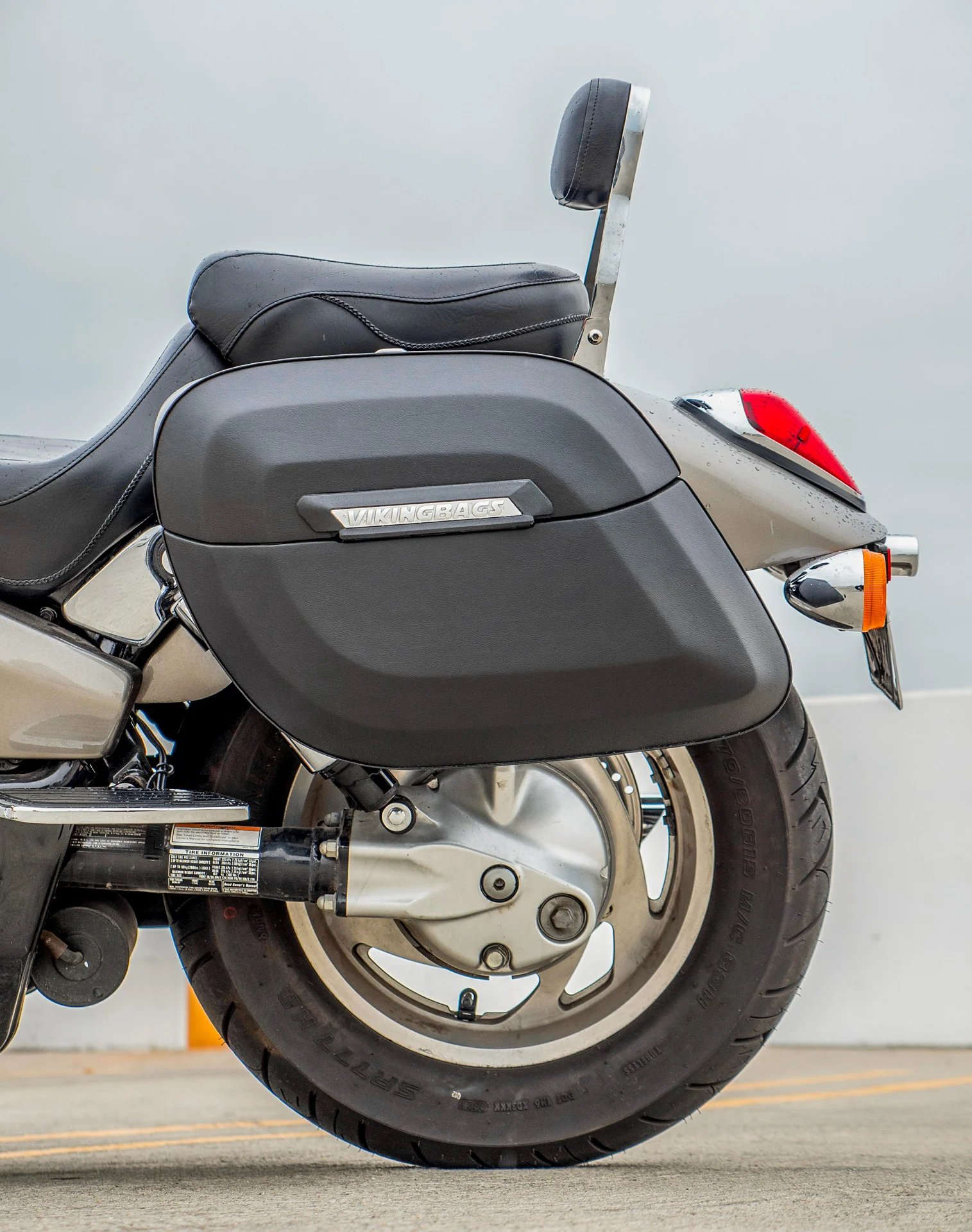 40L - Lamellar Raven XL Honda VTX 1800 N Leather Wrapped Hard Saddlebags - Image 4