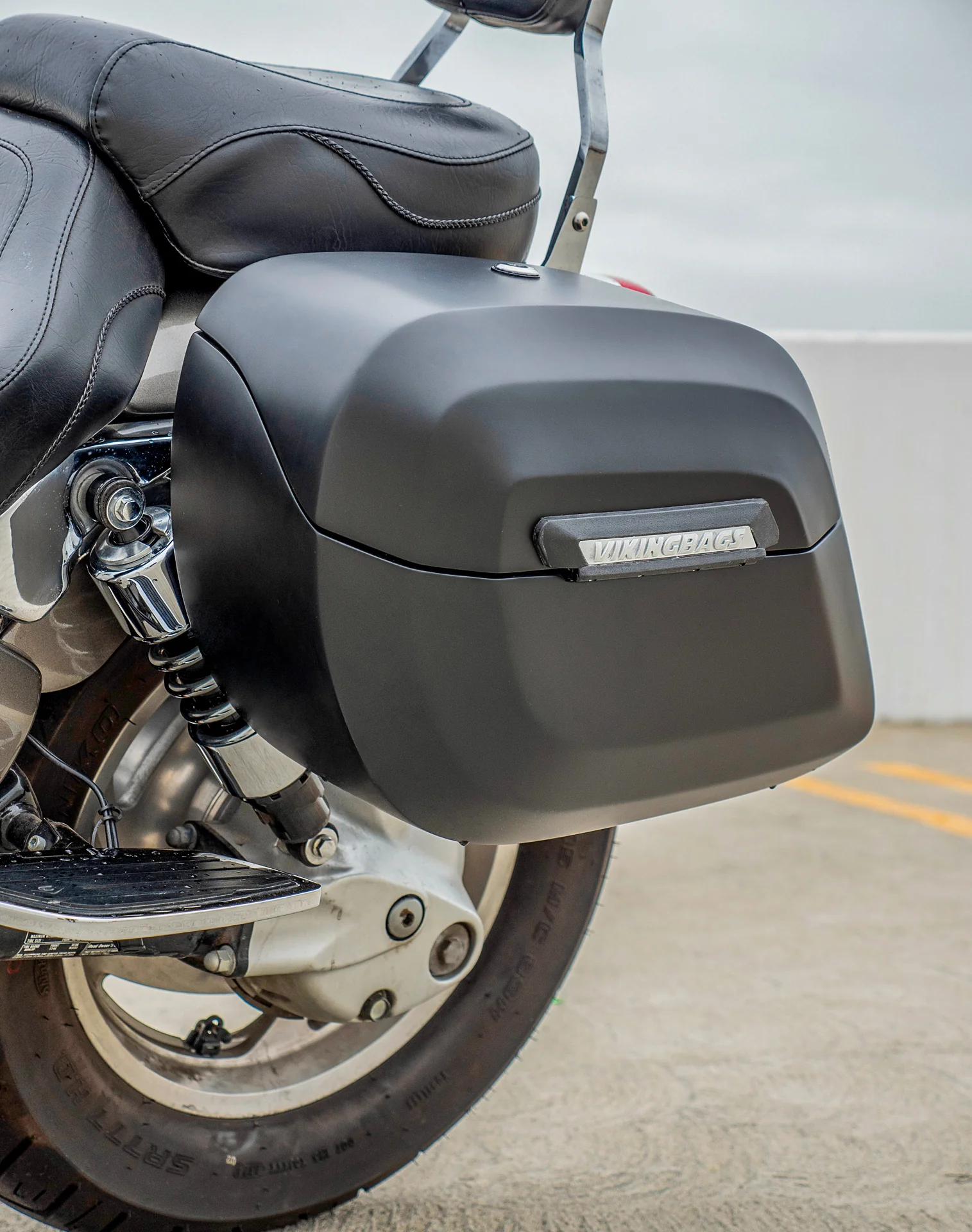 40L - Lamellar Raven XL Honda VTX 1800 N Leather Wrapped Hard Saddlebags - Image 5