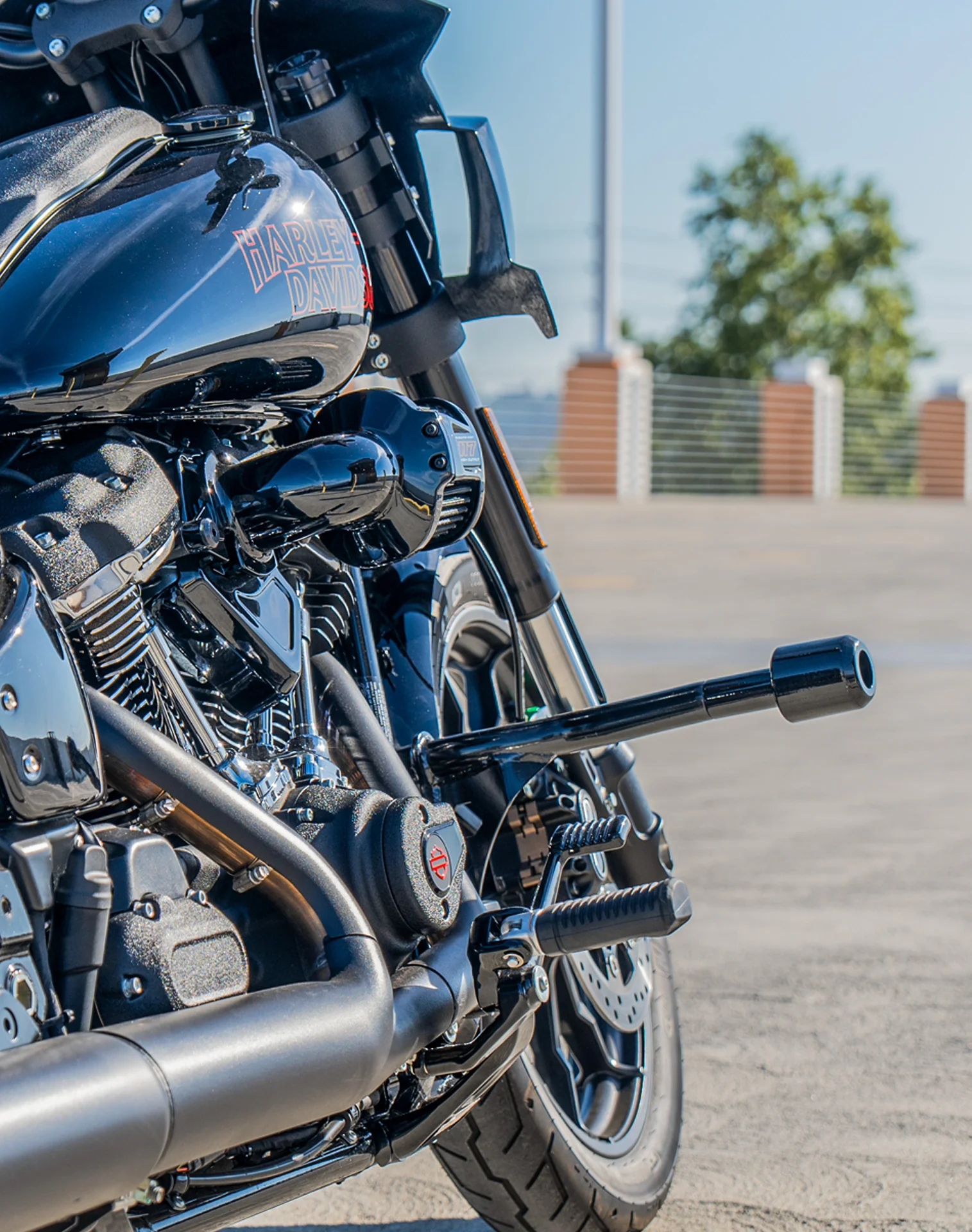 Viking Dominion Crash Bar/ Engine Guard for Harley Softail Street Bob FXBB/S Gloss Black - Image 6