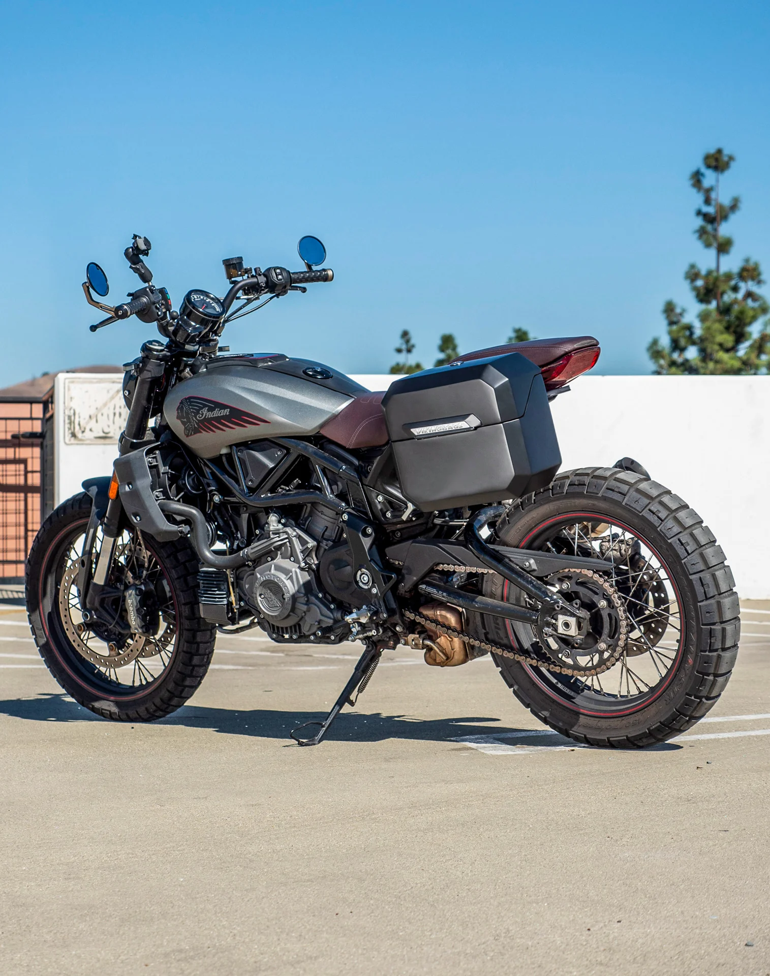 10L - Outlaw Quick Mount Small Indian FTR 1200 Matte Hard Solo Saddlebag (Left Only) - Image 3