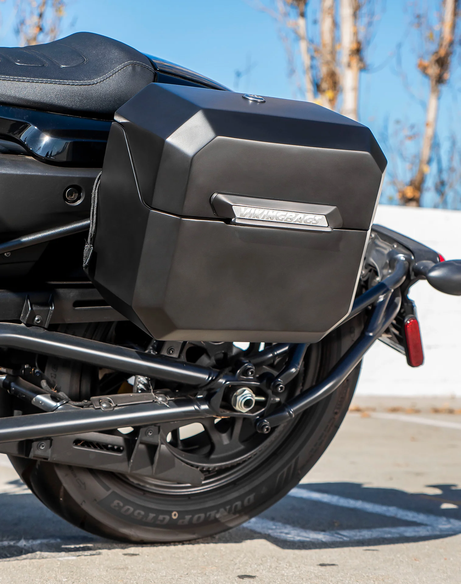 10L - Outlaw Quick Mount Small Harley Sportster S (RH1250S) Matte Hard Solo Saddlebag (Left Only) - Image 4