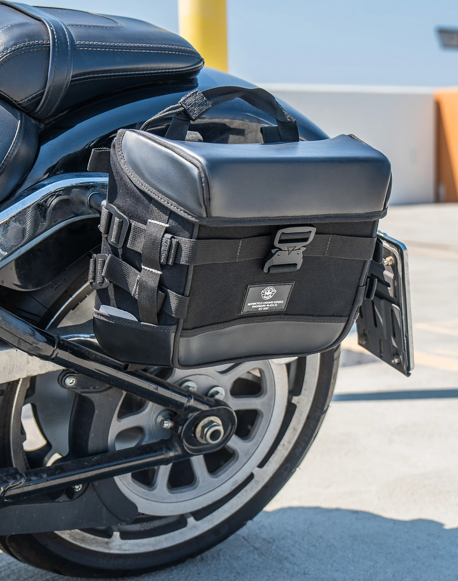 10L - Incognito Quick Mount Small Harley Softail Fat Boy FLFB/S Solo Saddlebag (Left Only) - Image 5