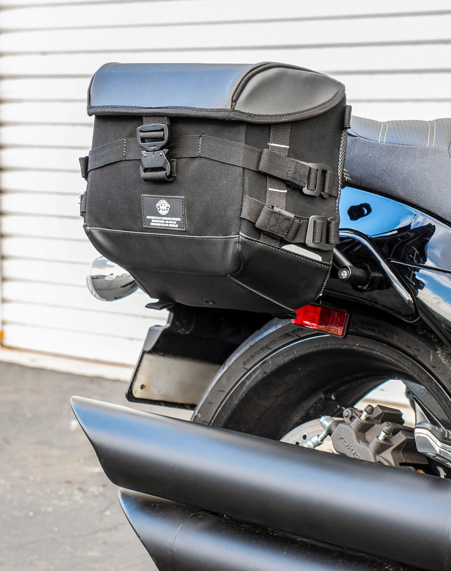 10L - Incognito Quick Mount Small Suzuki Boulevard M109 VZR1800 Solo Saddlebag (Right Only) - Image 4