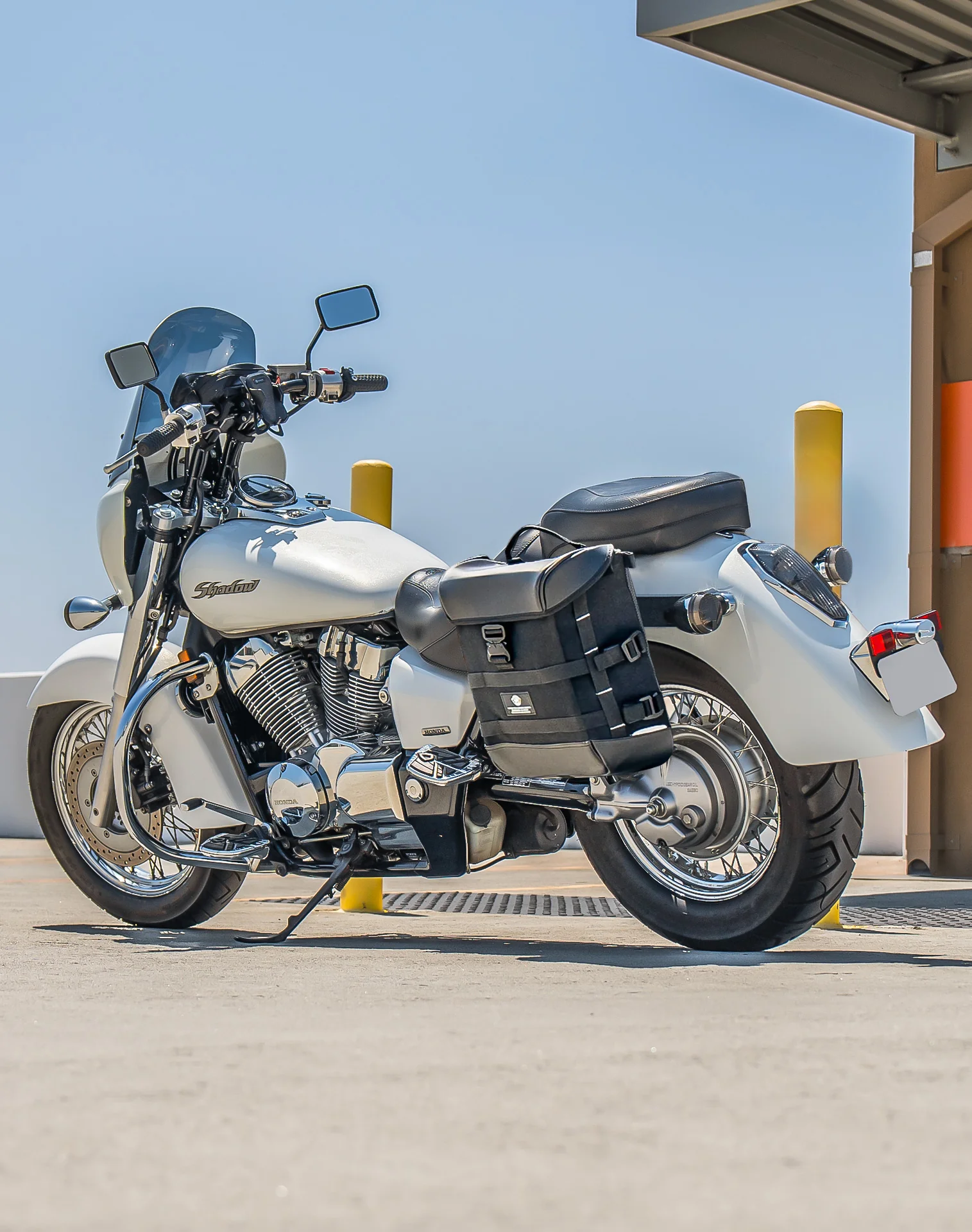15L - Incognito Quick Mount Medium Honda Shadow 750 Aero Solo Saddlebag (Left Only) - Image 3