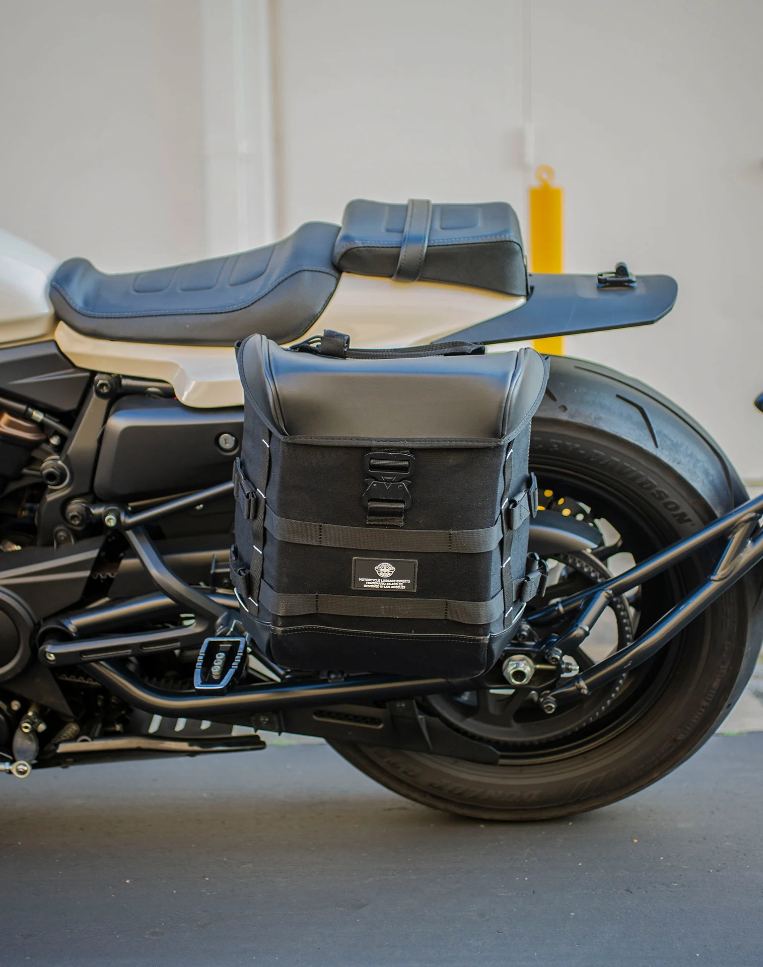 15L - Incognito Quick Mount Medium Solo Saddlebag (Left Only) for Harley Sportster S (RH1250S) RA1 - Image 4