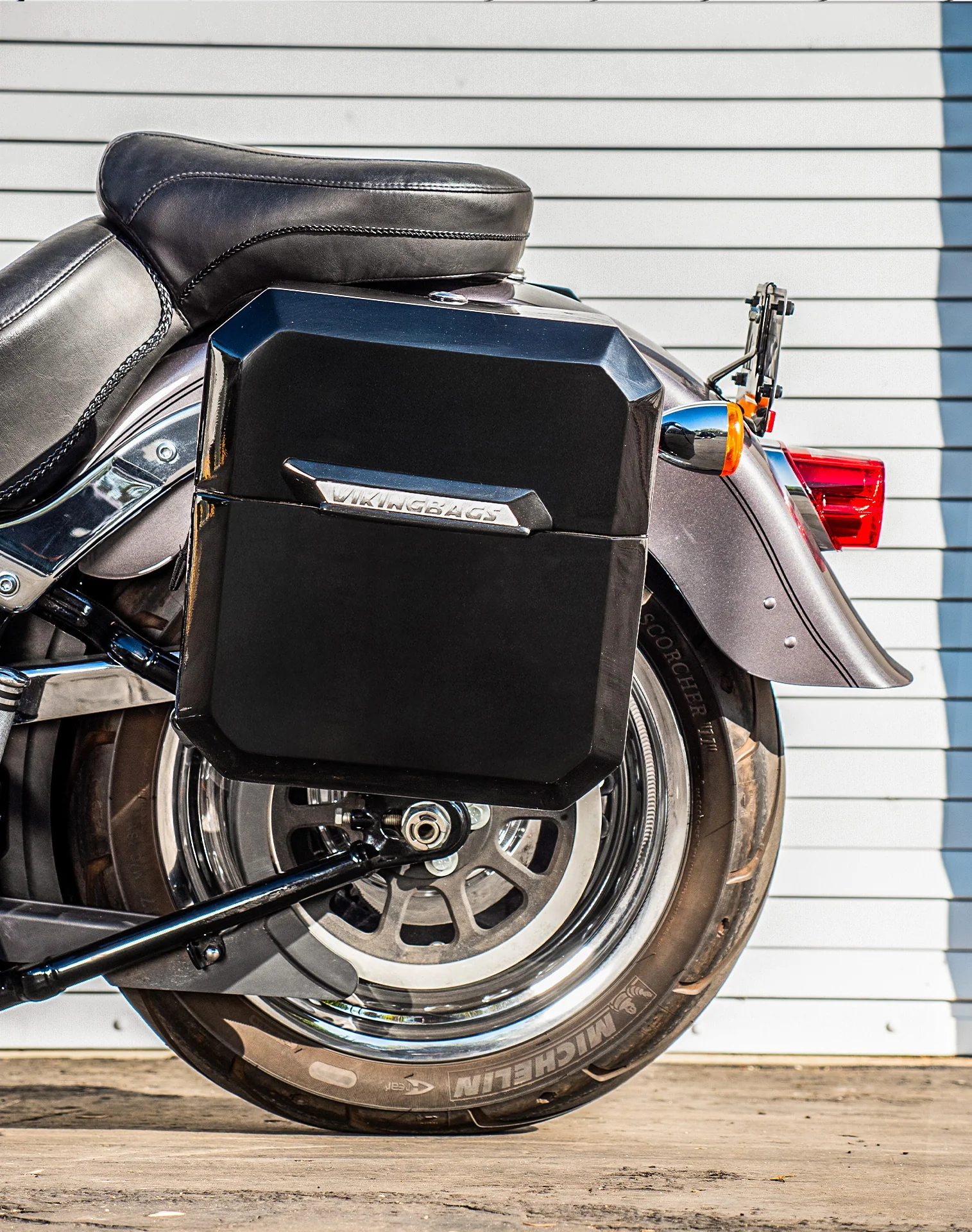 15L - Outlaw Quick Mount Medium Painted Hard Solo Saddlebag (Left Only) for Harley Softail Fat Boy FLSTF/I - Image 4