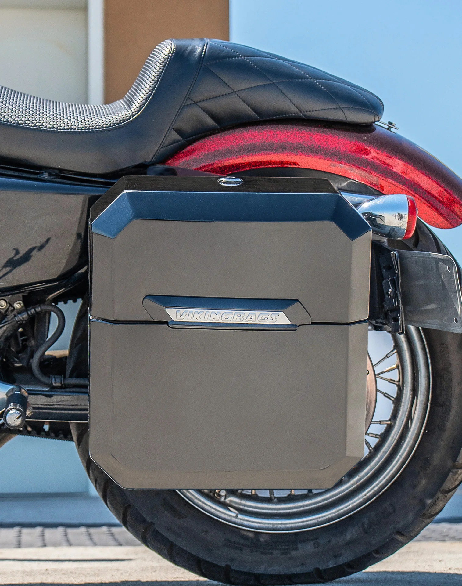 15L - Outlaw Quick Mount Medium Harley Sportster Seventy Two 72 XL1200V Painted Hard Solo Saddlebag (Left Only) - Image 4