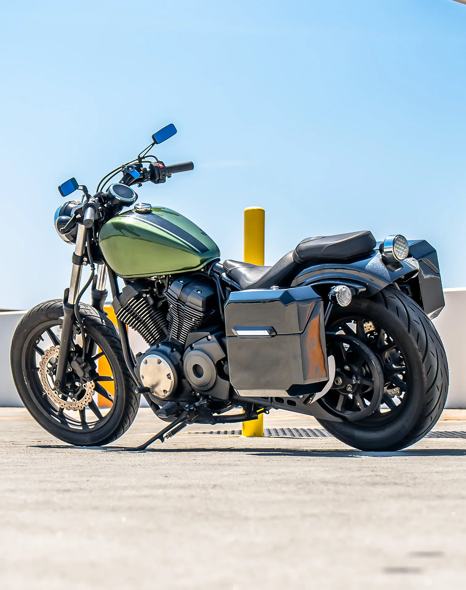 15L - Outlaw Quick Mount Medium Yamaha Bolt Specific Painted Hard Solo Saddlebag (Left Only) - Image 3