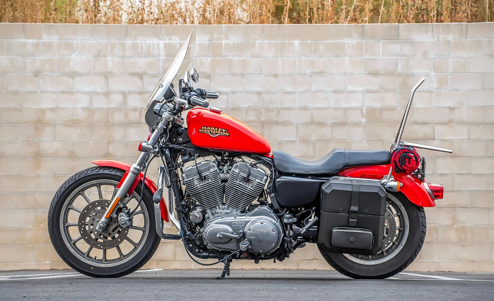 15L - Outlaw Quick Mount Medium Harley Sportster 883 Low XL883L Hard Solo Saddlebag (Left Only) - Image 2