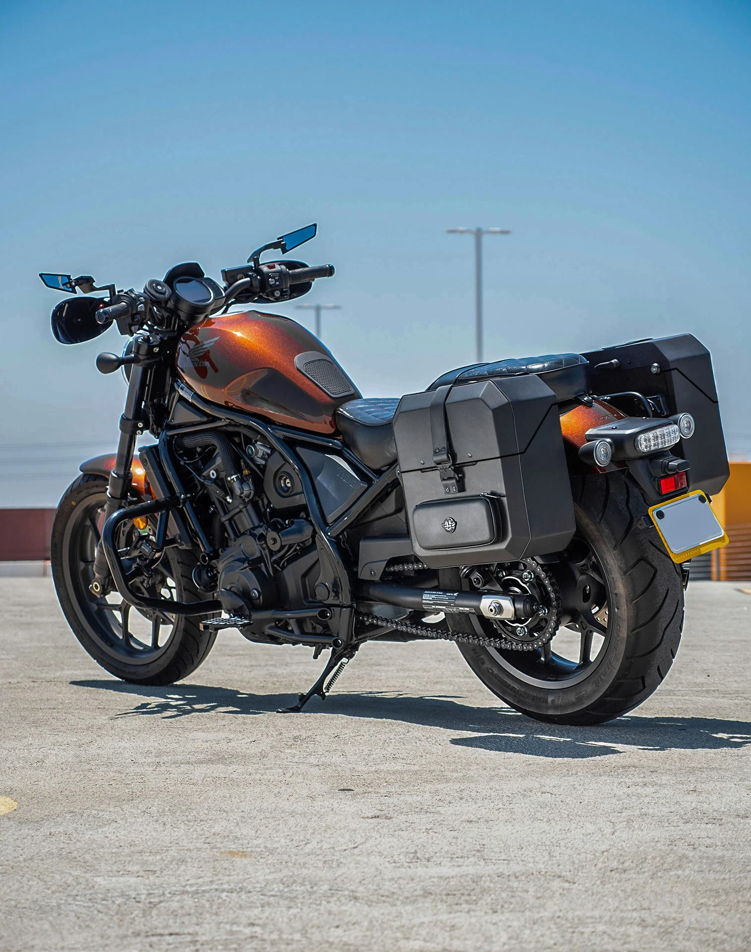 15L - Outlaw Quick Mount Medium Honda Rebel 1100 Hard Solo Saddlebag (Left Only) - Image 3