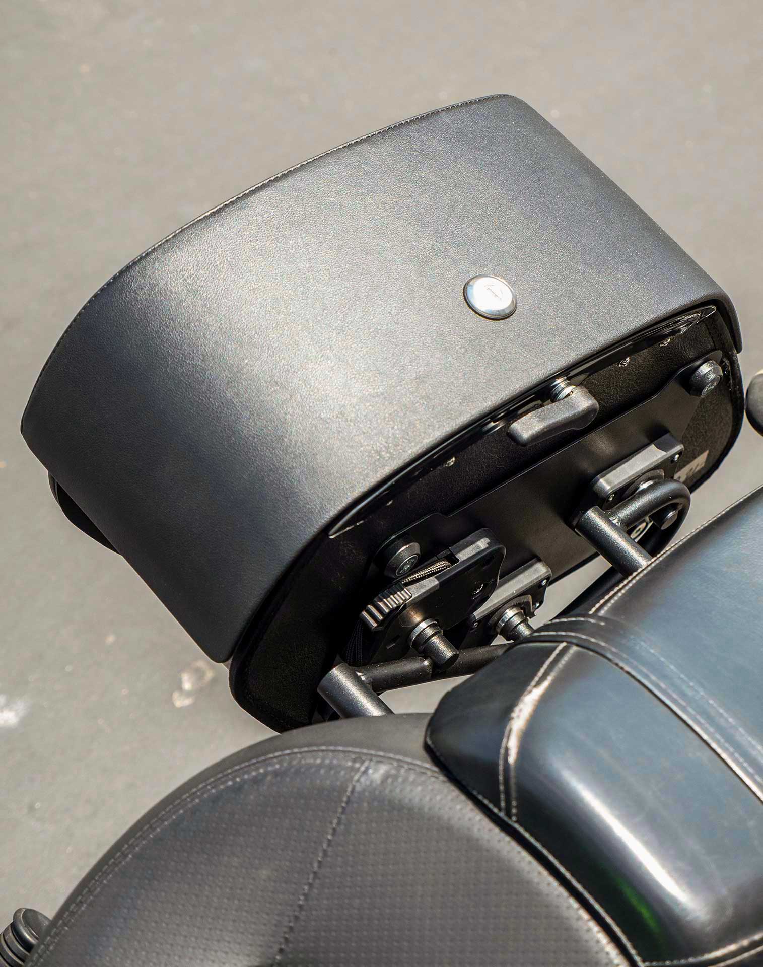 28L - Baelor Medium Quick Mount Kawasaki Vulcan S VN650 Motorcycle Saddlebags - Image 5