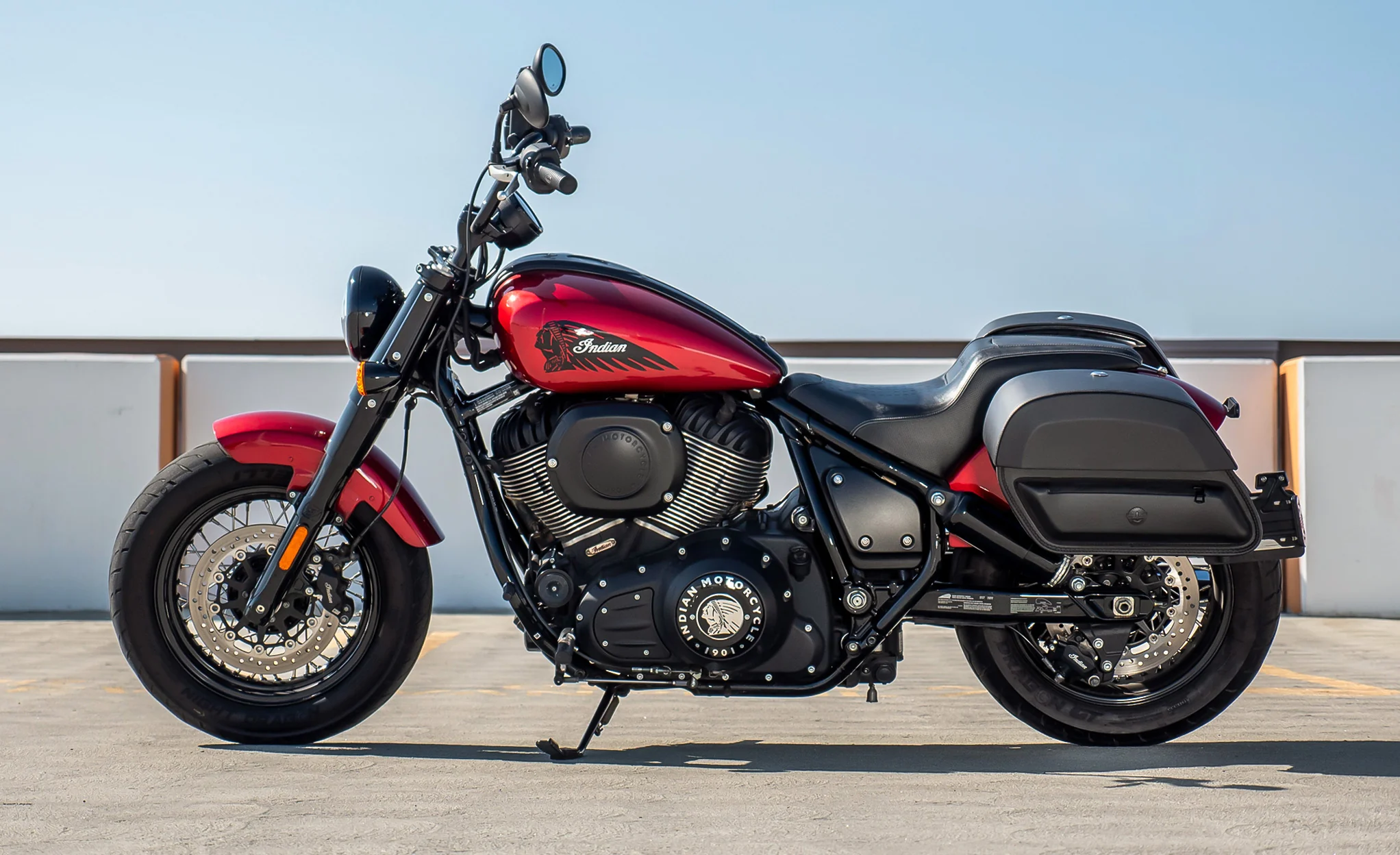 28L - Pantheon Medium Quick Mount Indian Chief Bobber Dark Horse Motorcycle Saddlebags - Image 2