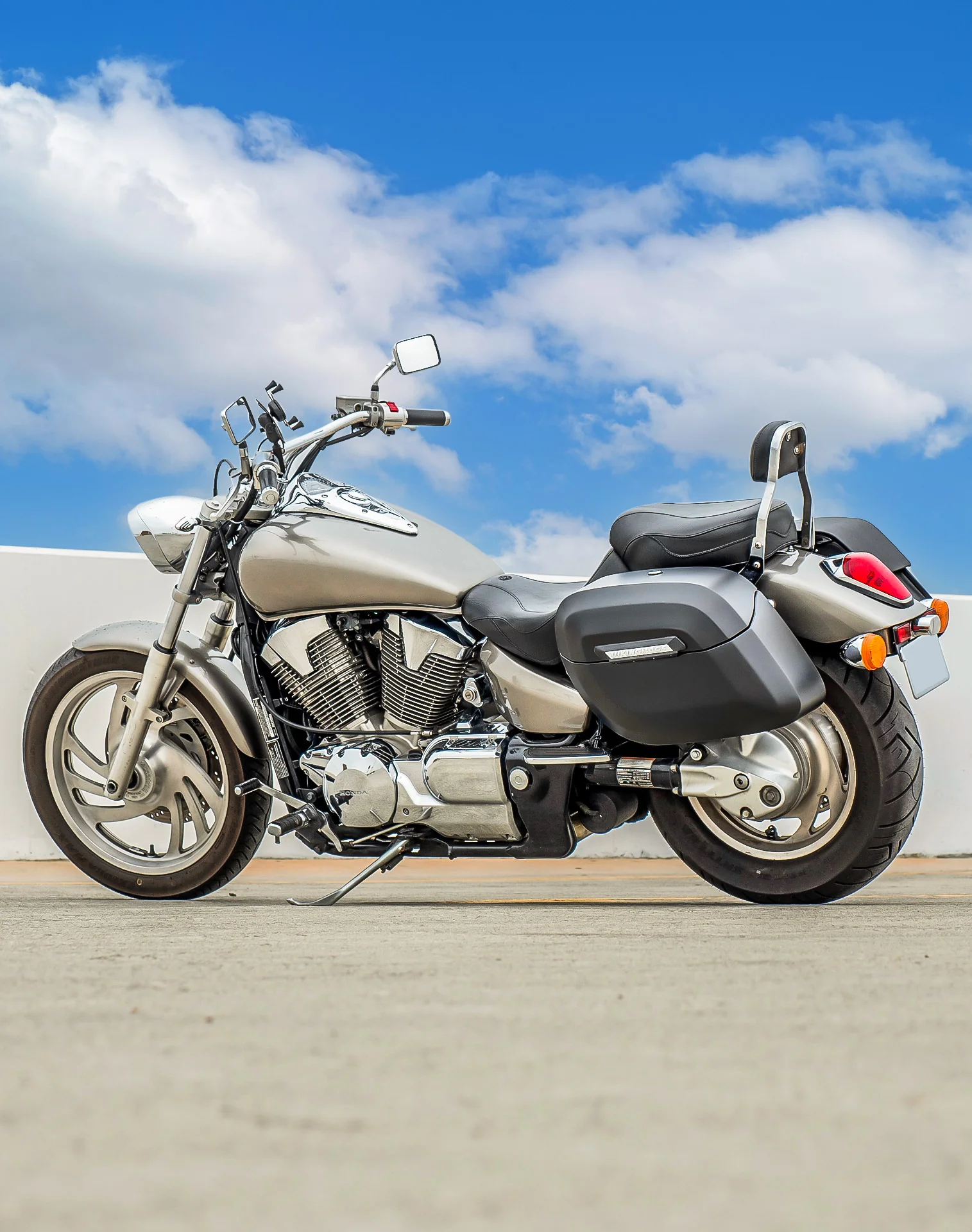 40L - Lamellar Raven XL Honda VTX 1300 C Matte Hard Saddlebags - Image 3