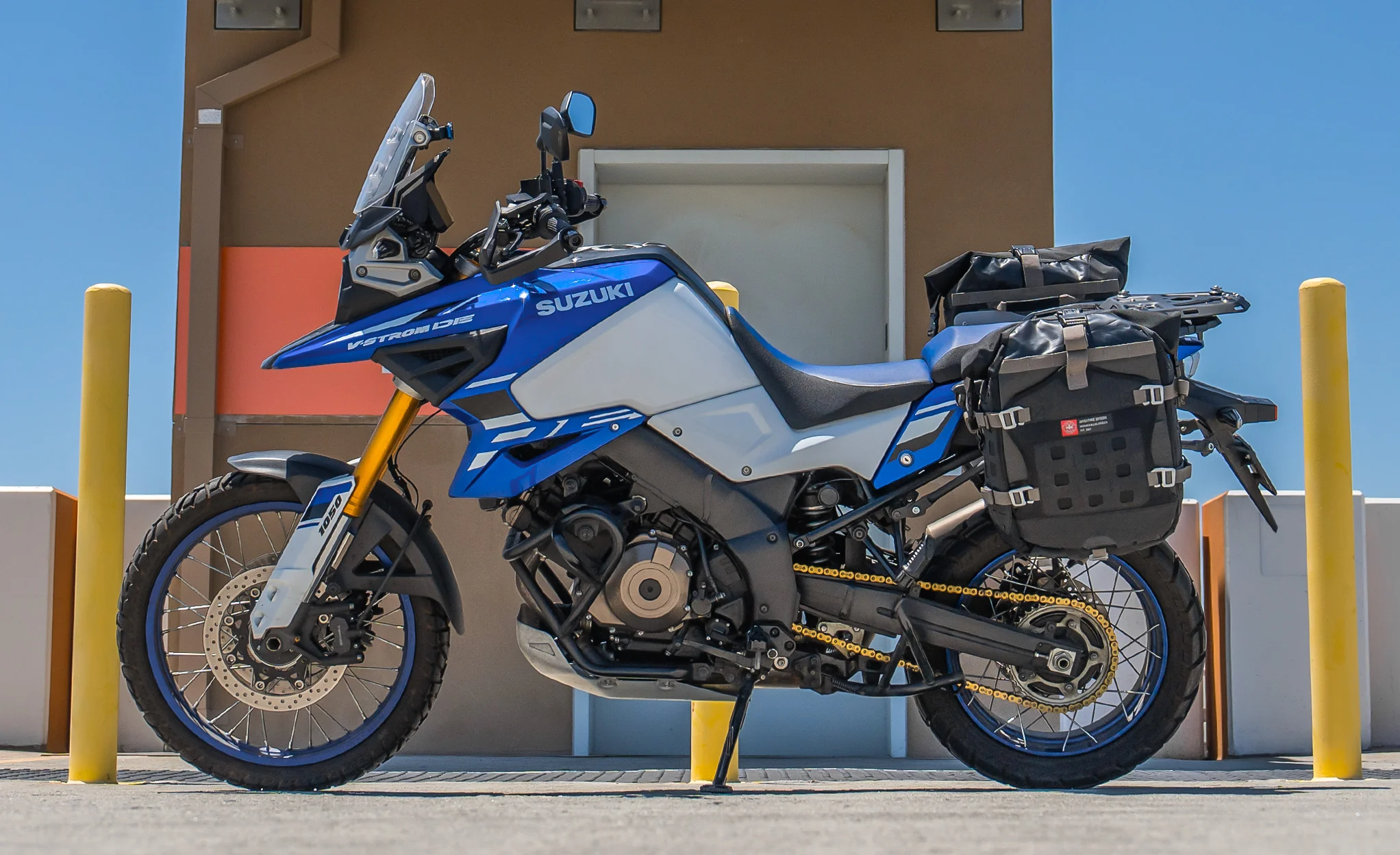 40L - Apex Medium Suzuki V-Strom 1050 ADV Touring Panniers - Image 2