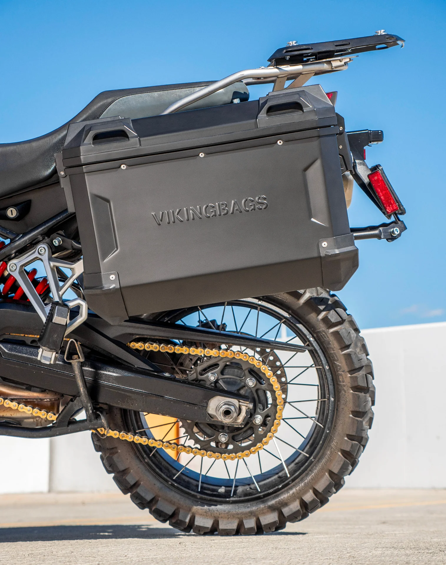 45L - Apex XL BMW F 850 GS Aluminum Side Cases Black - Image 4