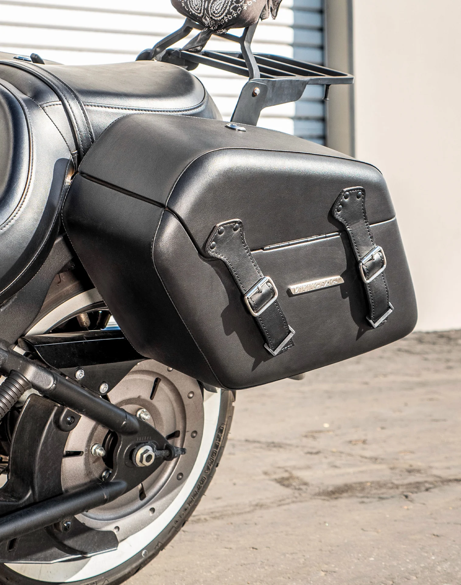 42L - Baldur Extra Large Kawasaki Vulcan 900 Classic VN900 Leather Wrapped Motorcycle Hard Saddlebags - Image 5