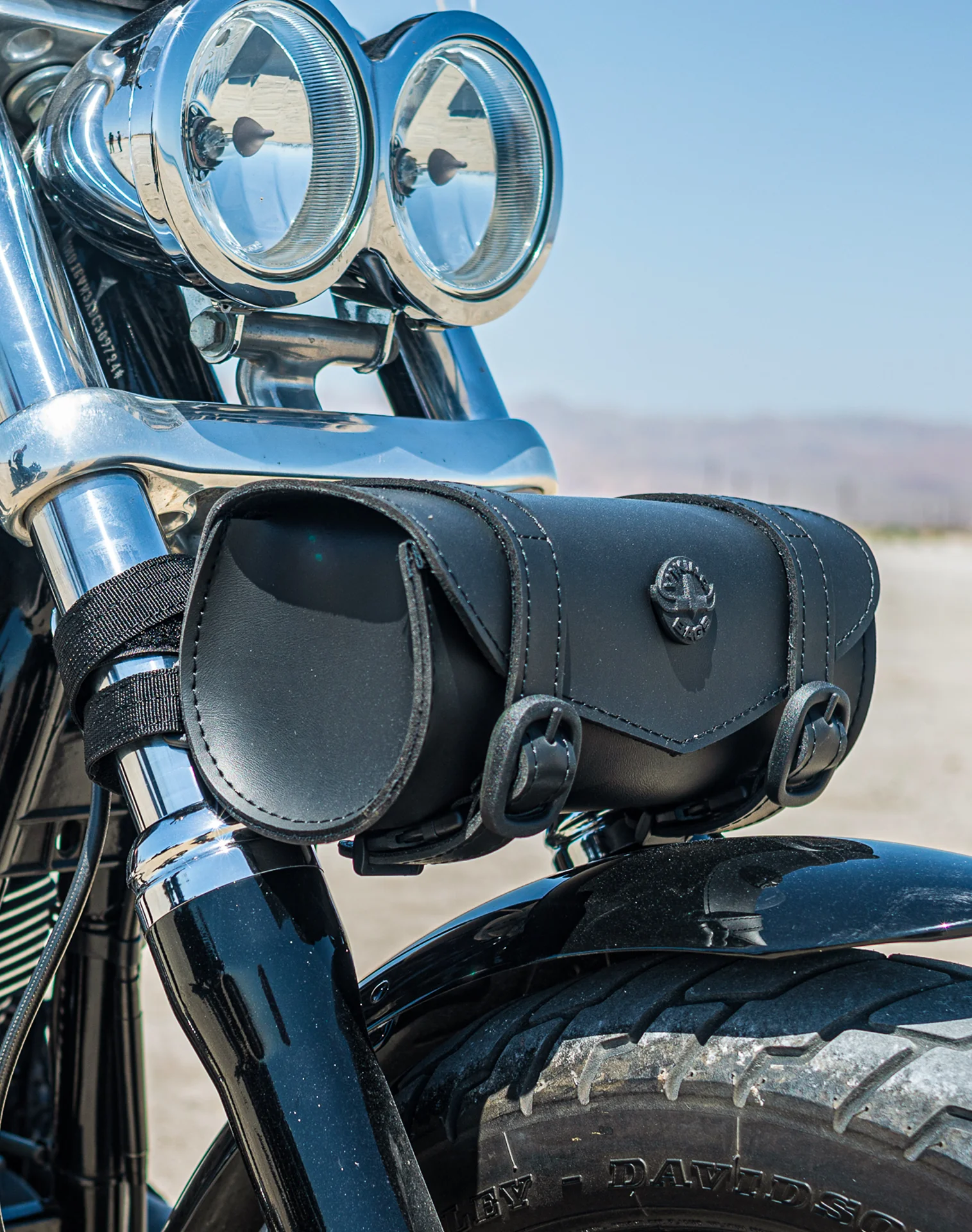 2L - Dark Age Plain Indian Leather Motorcycle Fork Bag - Image 4