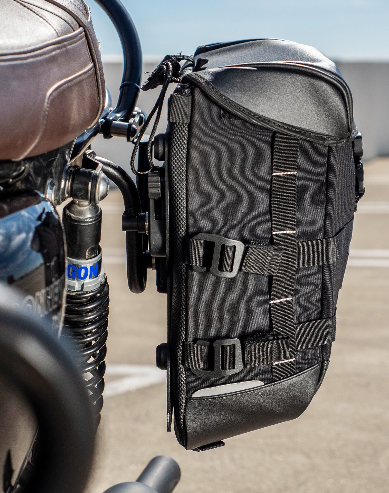 15L - Incognito Quick Mount Medium Triumph Bonneville T120 Solo Motorcycle Saddlebag (Left Only) - Image 4