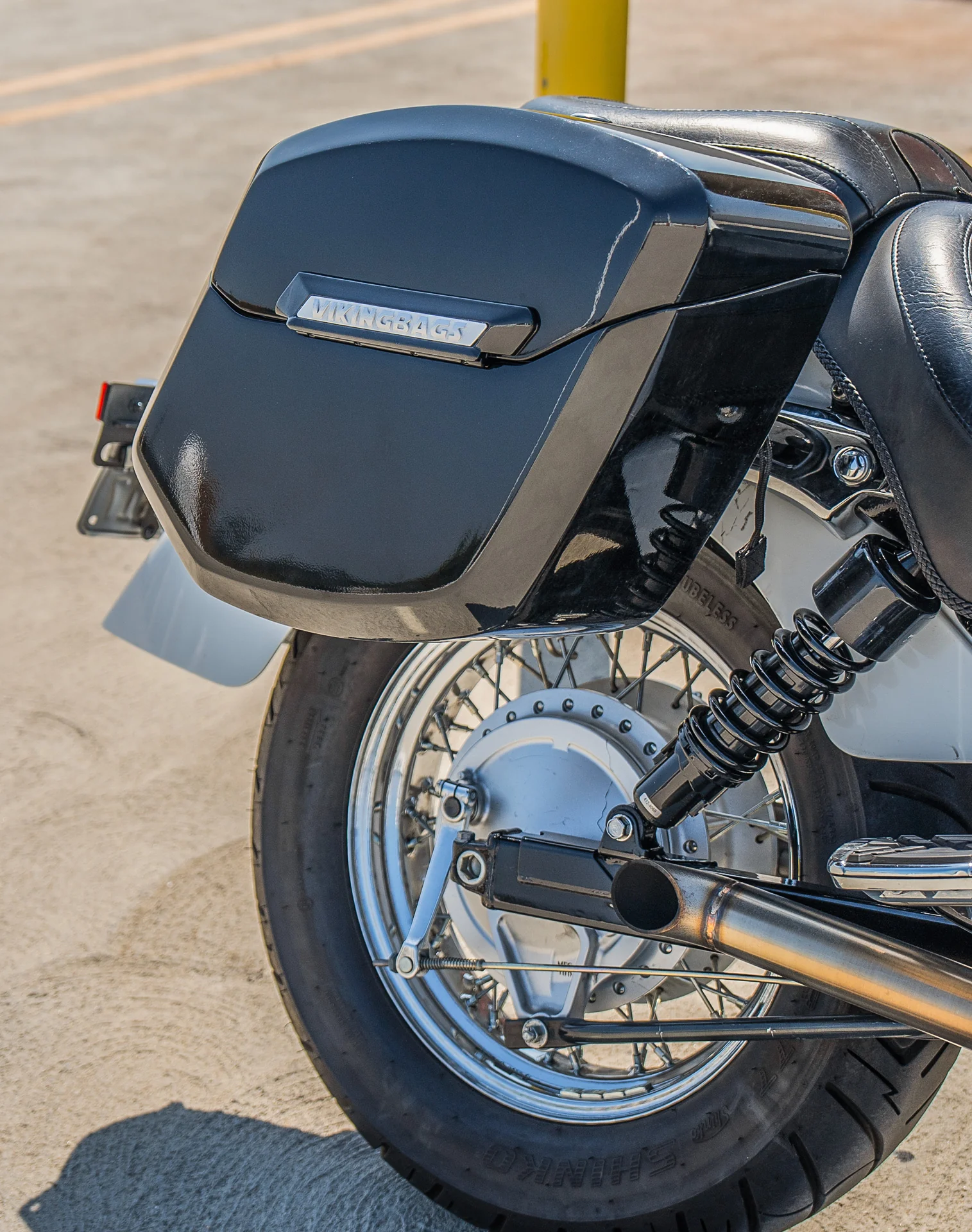 24L - Ironclad Quick-Mount Medium Honda 750 Shadow Aero Painted Hard Saddlebags - Image 5
