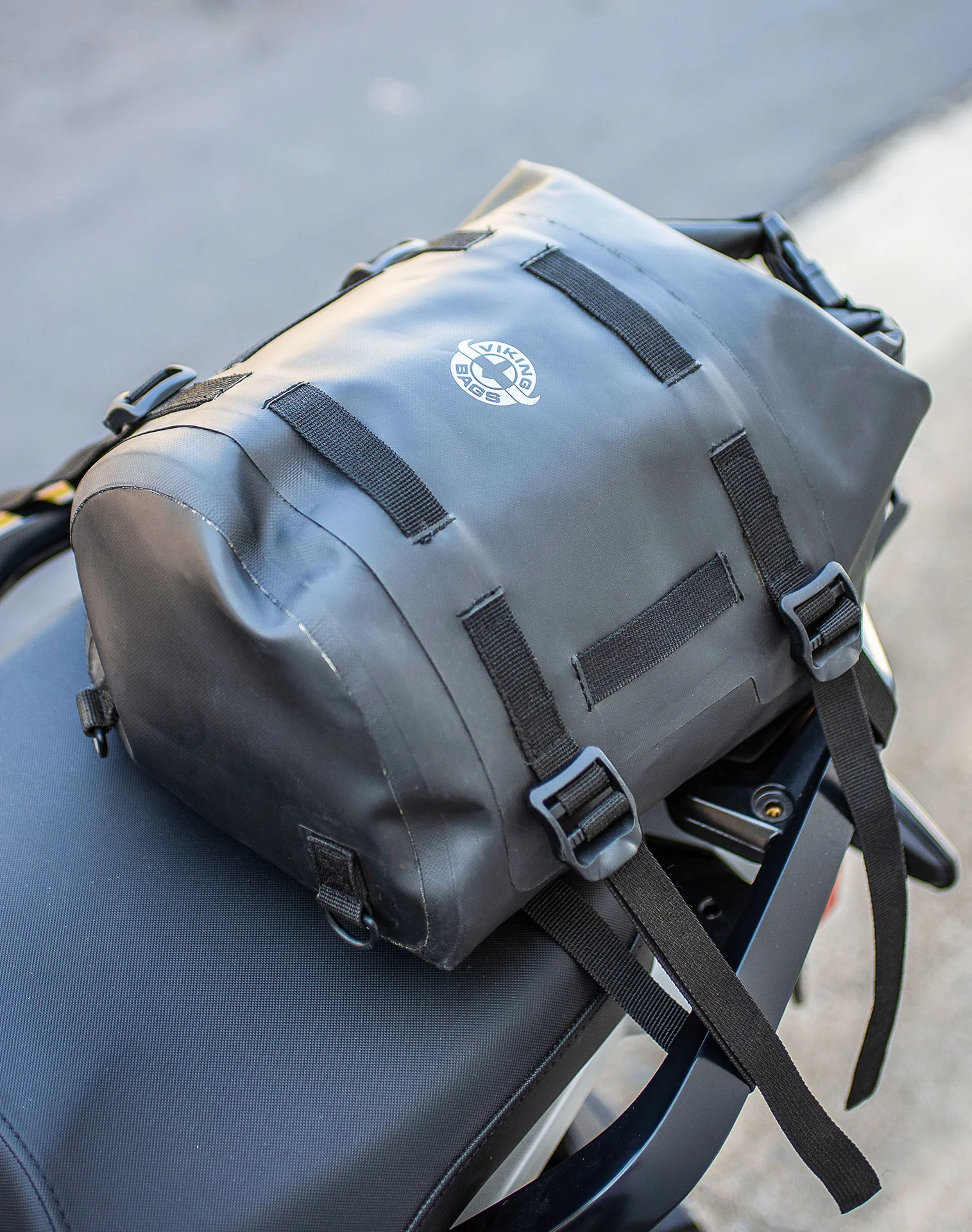 8L - Odyssey Adventure Touring Backpack - Image 4
