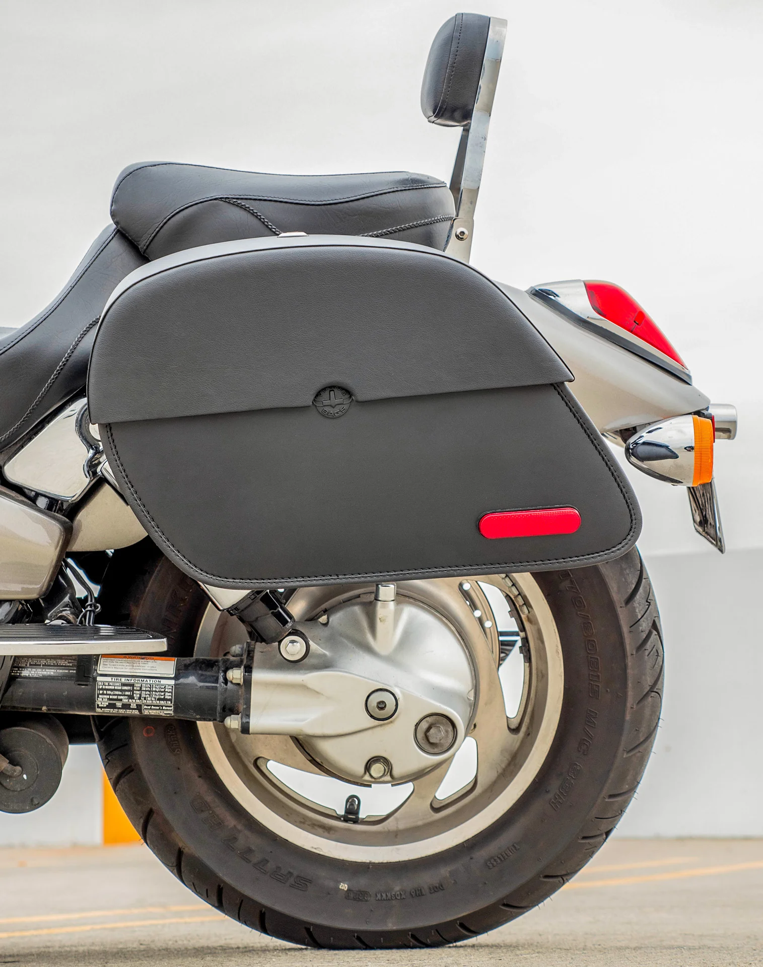 28L - Panzer Medium Hard Mount Honda VTX 1300 C Motorcycle Saddlebags - Image 4