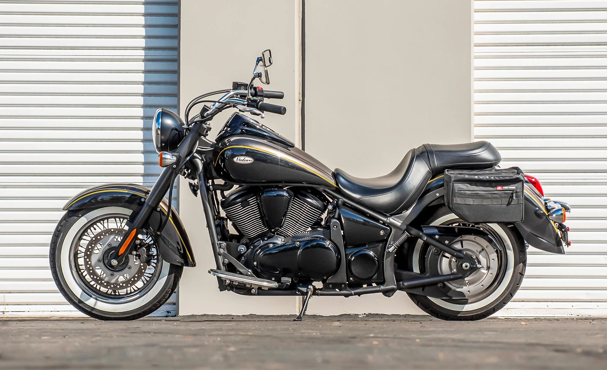 18L - Patriot Medium Kawasaki Vulcan 900 Classic VN900 Motorcycle Throw Over Saddlebags - Image 2