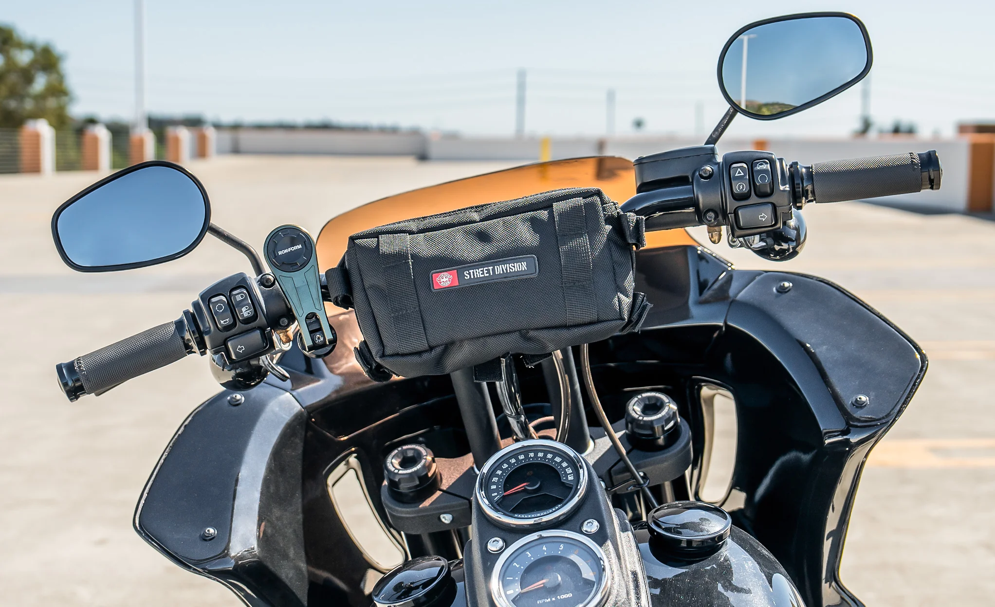 2L - Patriot Motorcycle Tool Bag - Image 2