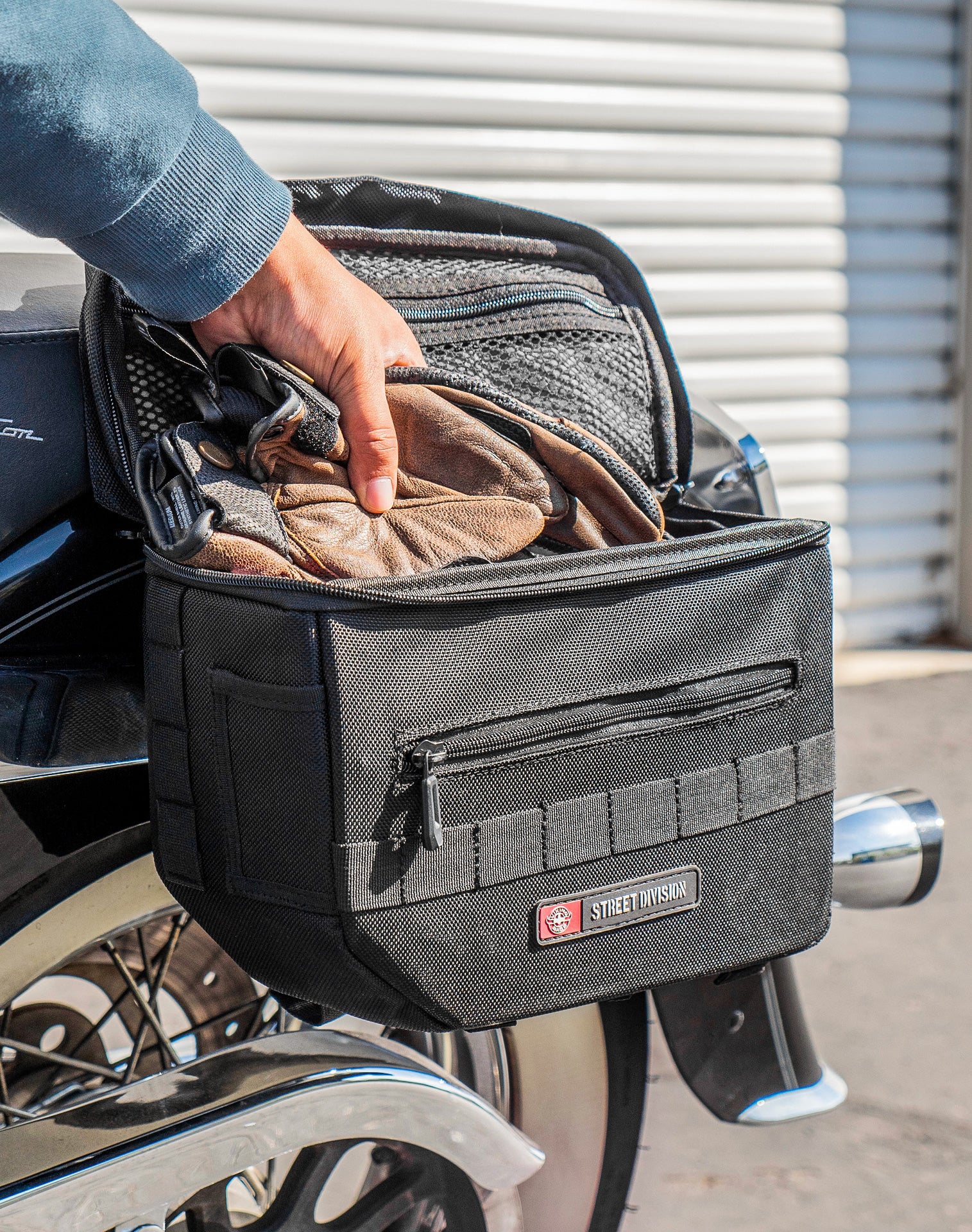 10L - Patriot Small Motorcycle Throw Over Saddlebags for Harley Softail Deluxe FLSTN/I - Image 6