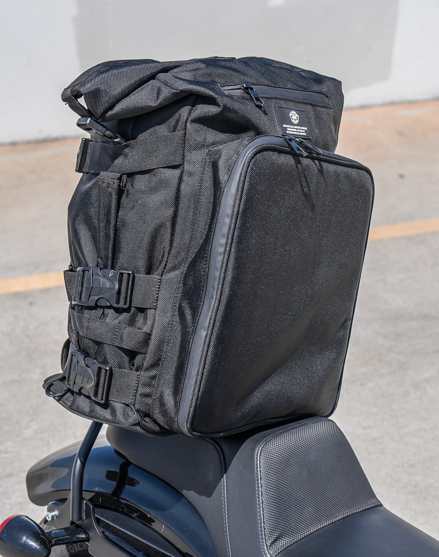 32L - Renegade XL Suzuki Motorcycle Tail Bag - Image 4