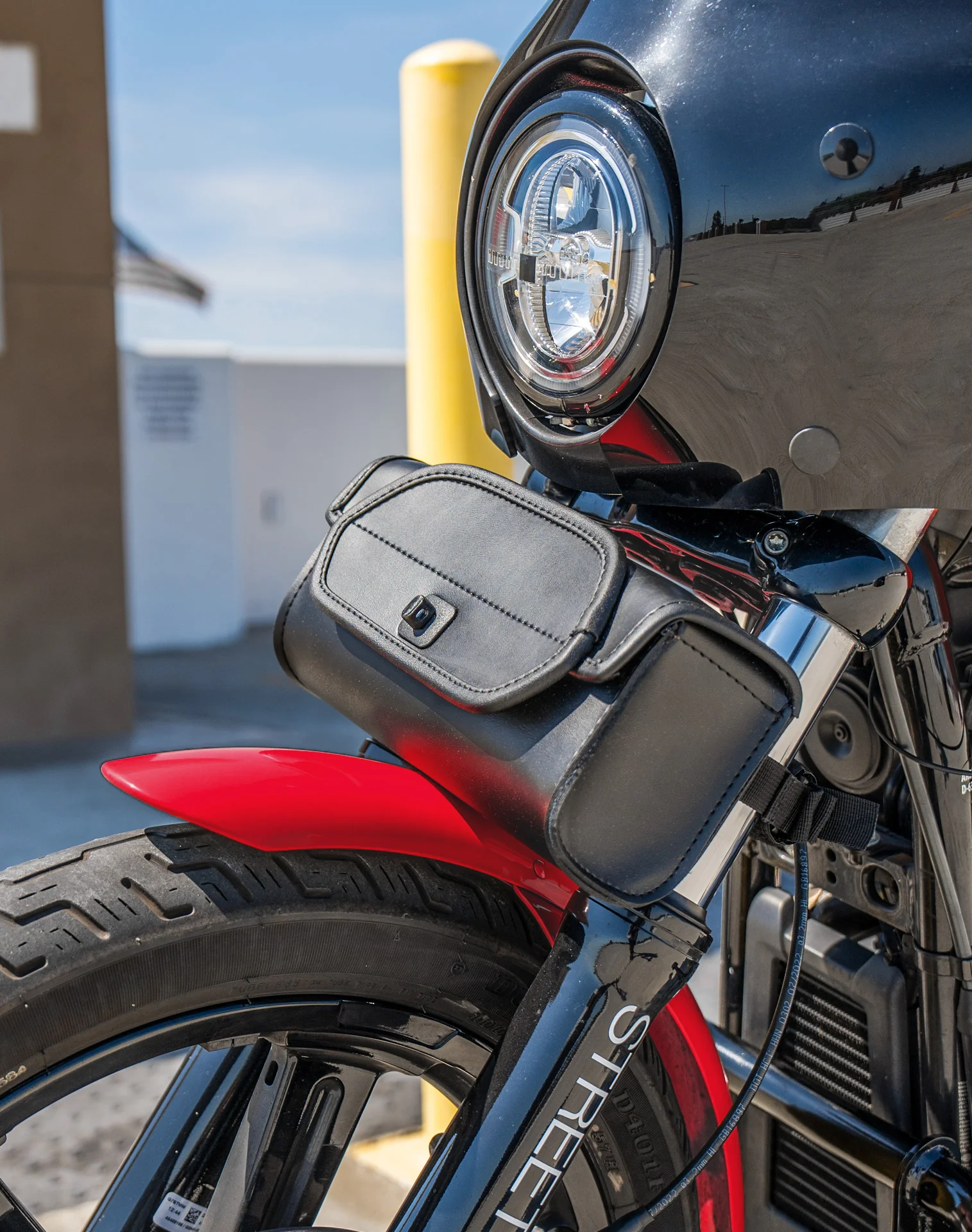 2L - Twist Essential Leather Motorcycle Fork Bag - Image 5