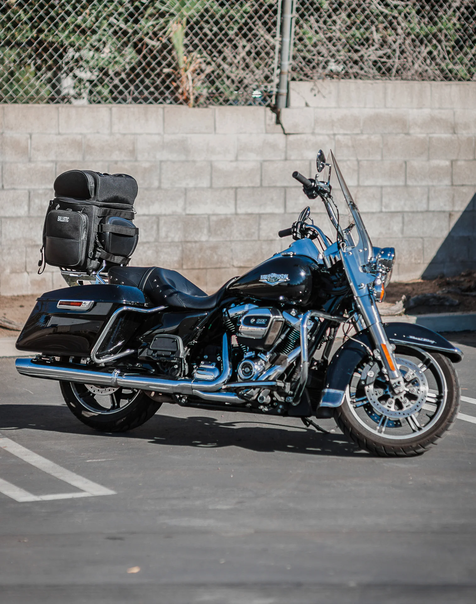 57L - Voyage Premium XL Victory Motorcycle Sissy Bar Bag - Image 3